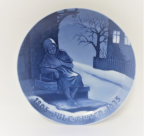 Bing & Grondahl Anniversary plate. 1895 Christmas Eve 1935. Diameter 22 cm.