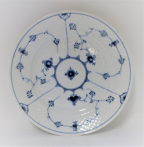 Bing & Grondahl. Blue painted. Lunch plate. Diameter 21,5 cm. (2 quality). There 
are 12 pieces in stock. The price is per piece.