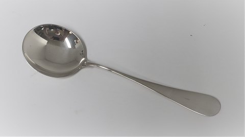 Michelsen. Ida. Soup spoon, round. Design: Ole Hagen. Sterling (925). Length 
18.1 cm.
