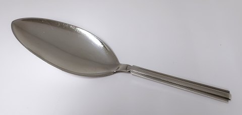 Hans Hansen. Silver cutlery. Arvesölv no. 18. Cakeserver. Length 22,6 cm.