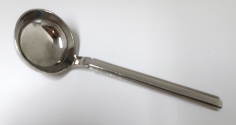 Hans Hansen. Silver cutlery. Arvesölv no. 18. Sauce ladle. Length 17 cm.