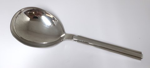 Hans Hansen. Silver cutlery. Arvesölv no. 18. Large serving spoon. Length 21,2 
cm.