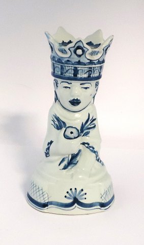 Alumina. Trankebar. Epiphany, Caspar. Model 3058/1159. Height 14.5 cm.