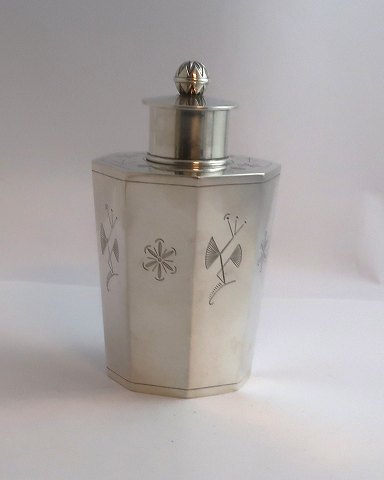 J. Tostrup, Norway. Sterling tea box (925). Height 12 cm.