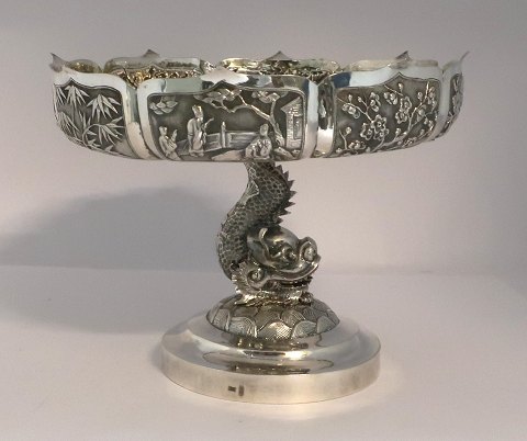 China. Silver bowl on foot (925). Height 15 cm. Diameter of bowl 19.5 cm. The 
bowl has an engraving.