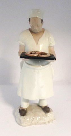 Bing & Grondahl. Porcelain figure. Baker. Model 2223. Height 29 cm. (1 quality)