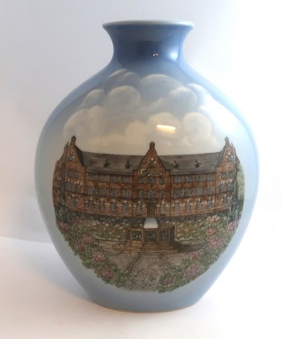 Bing & Grondahl. Vase. Model 1386/5506. Height 25 cm. (1 quality). Inscription 
on the back