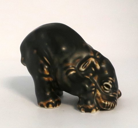 Royal Copenhagen. Stoneware elephant figurine. Model 22743. Length 10 cm. (1 
quality)