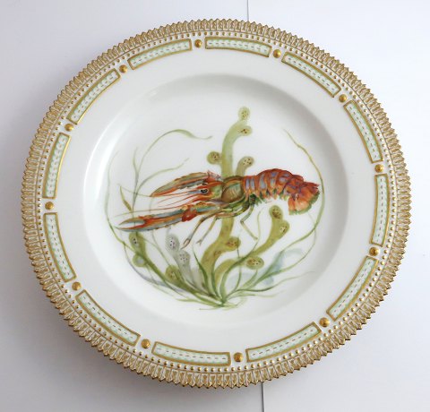 Royal Copenhagen. Fauna Danica. Fish Plate. Dinner plate. Model # 19 - 3549. 
Diameter 25 cm. (1 quality). Nephrops norvegicus