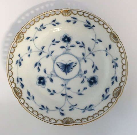 Bing & Gröndahl. Butterfly with gold. Cake plate with openwork edge. Diameter 17 
cm. (1 quality).