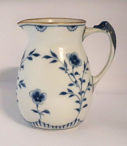 Bing & Gröndahl. Butterfly with gold. Milk jug. Height 14.5 cm. (1 quality)