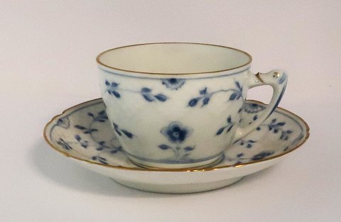 Bing & Gröndahl. Butterfly with gold. Large coffee cup / tea cup with saucer. (1 
quality)
