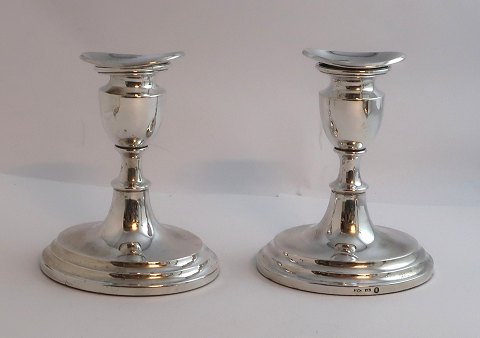 Hugo Grün, Copenhagen. (H.Gr). Silver candlesticks (830). A pair. Height 12.5 cm. Produced 1963.