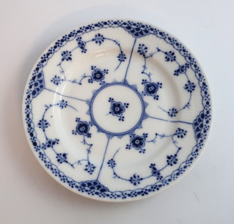 Royal Copenhagen. Blue fluted, half lace. Cake plate. Model 574. Diameter 17 cm. (2 quality)