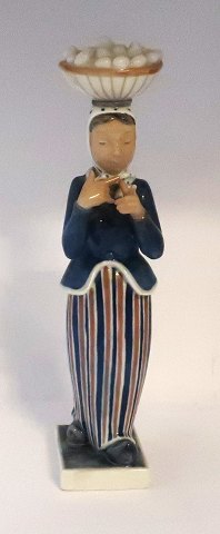 Royal Copenhagen. Porcelain figure. The woman with the eggs. Model 1844 (4844). Height 31 cm. (1 quality)