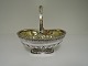 Russian basket
Silver 84 (875)
Moscow 1824