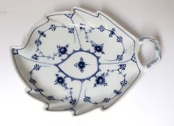 item no: 532004