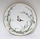 Royal Copenhagen. Dinner plates with bird motif. Diameter 23 cm. Produced 
approx. 1850. (1 quality)