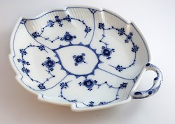 item no: 615324